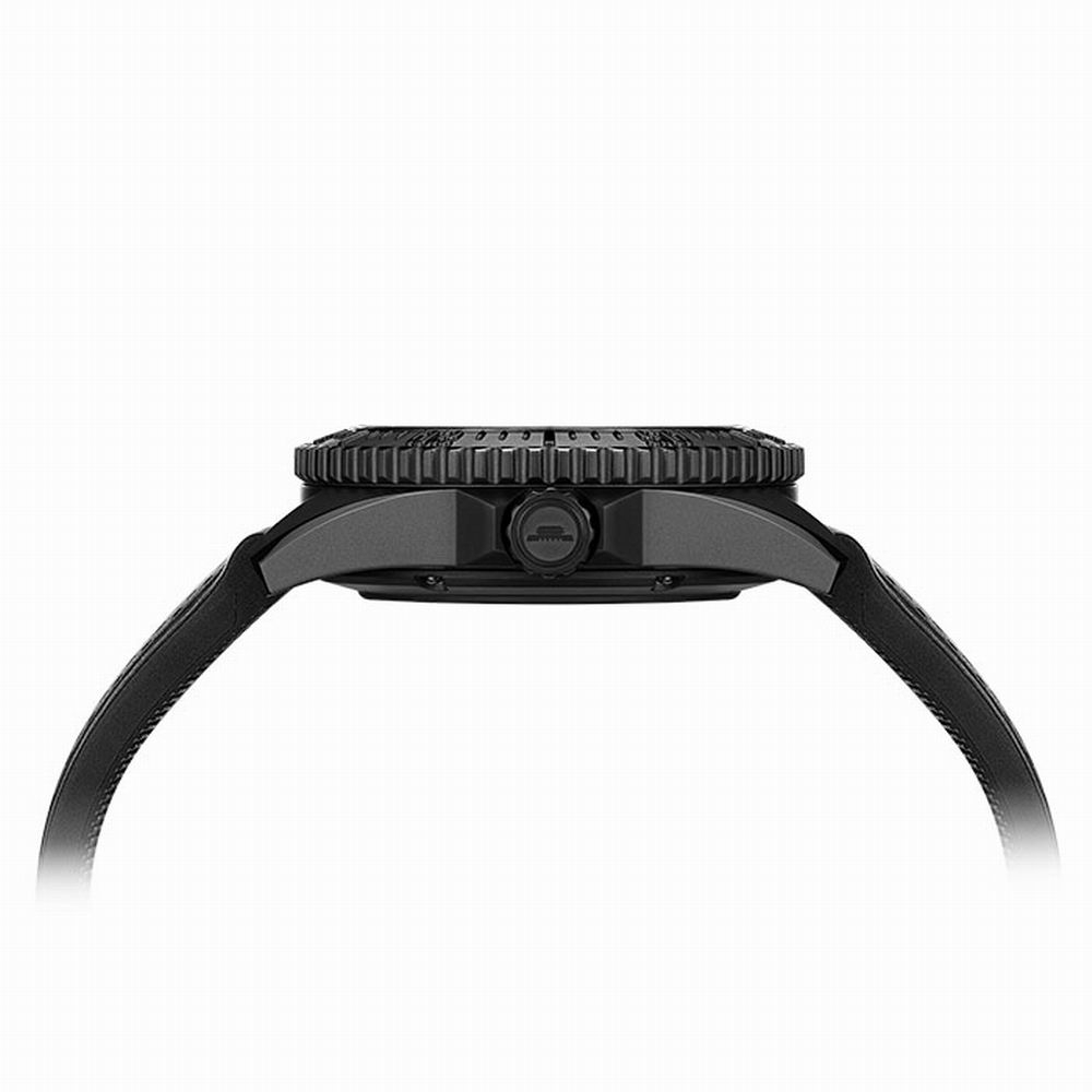 Beijing Dark Black Diver 200M  - đánh giá và giá Luxury Watch In China