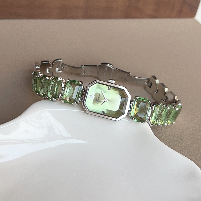 UTHAI Women Watches for Girls  - đánh giá và giá Luxury Watch White